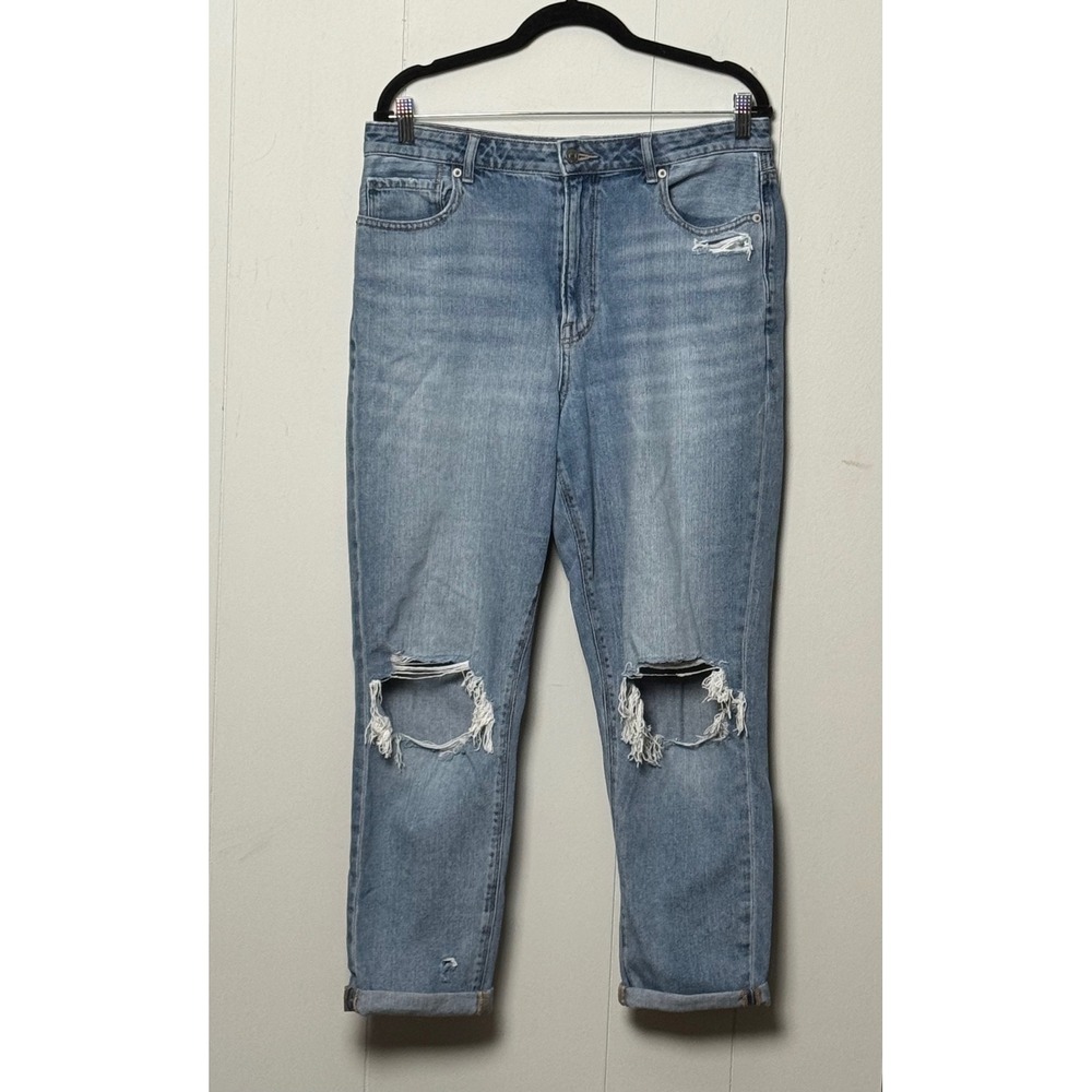 American Eagle Mom Jeans Regular Blue Distressed High Rise Real Good Size 14